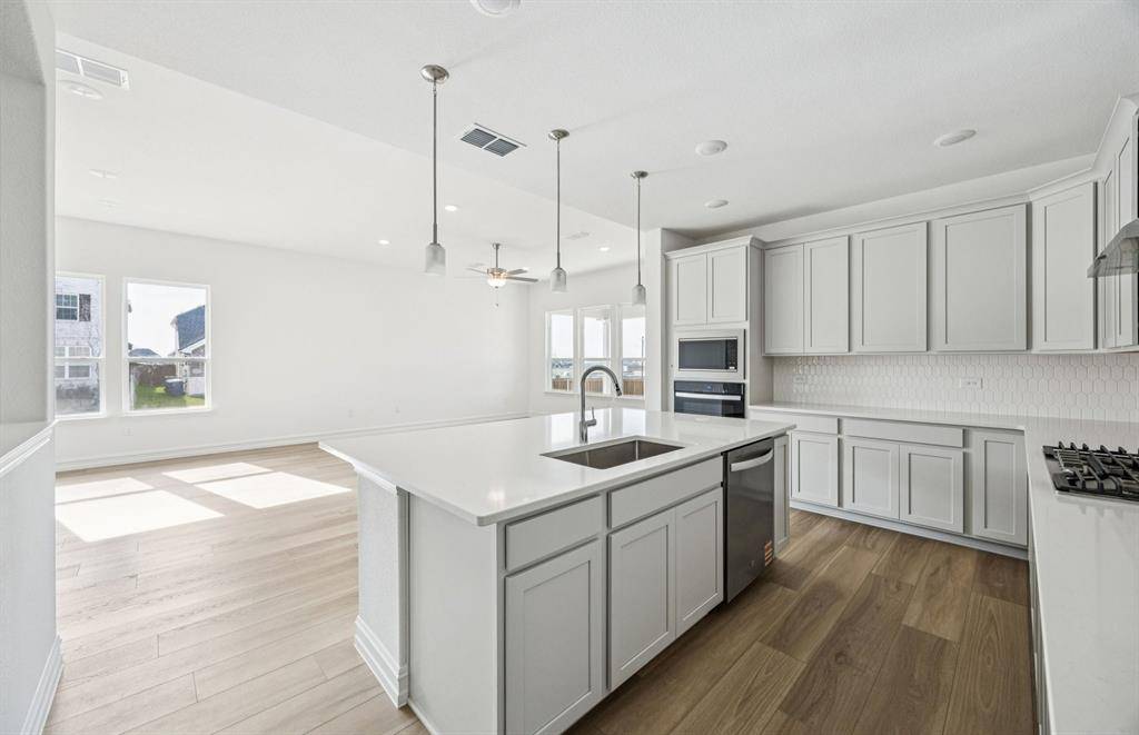 Mckinney, TX 75071,3901 Calderwood Drive