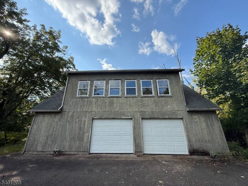 Washington Twp., NJ 07830,211 Pickle Rd