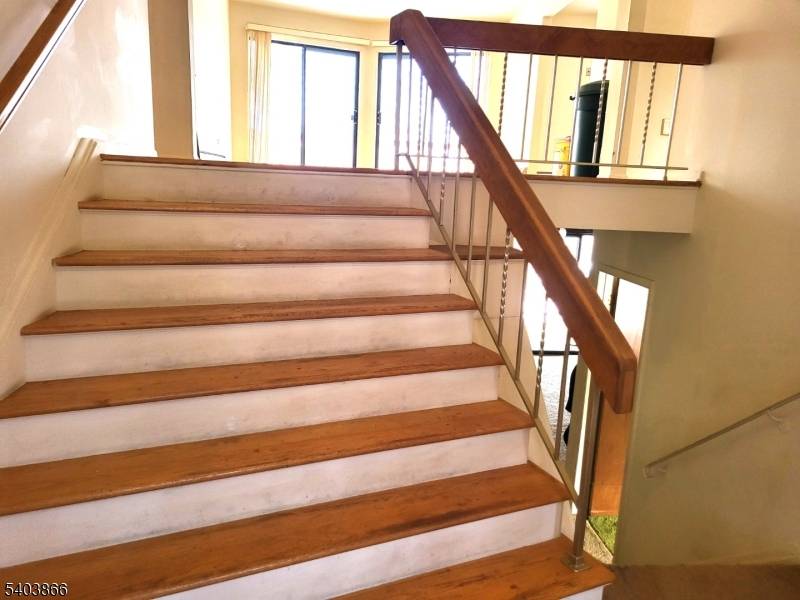 Wayne Twp., NJ 07470,139 Webster Dr