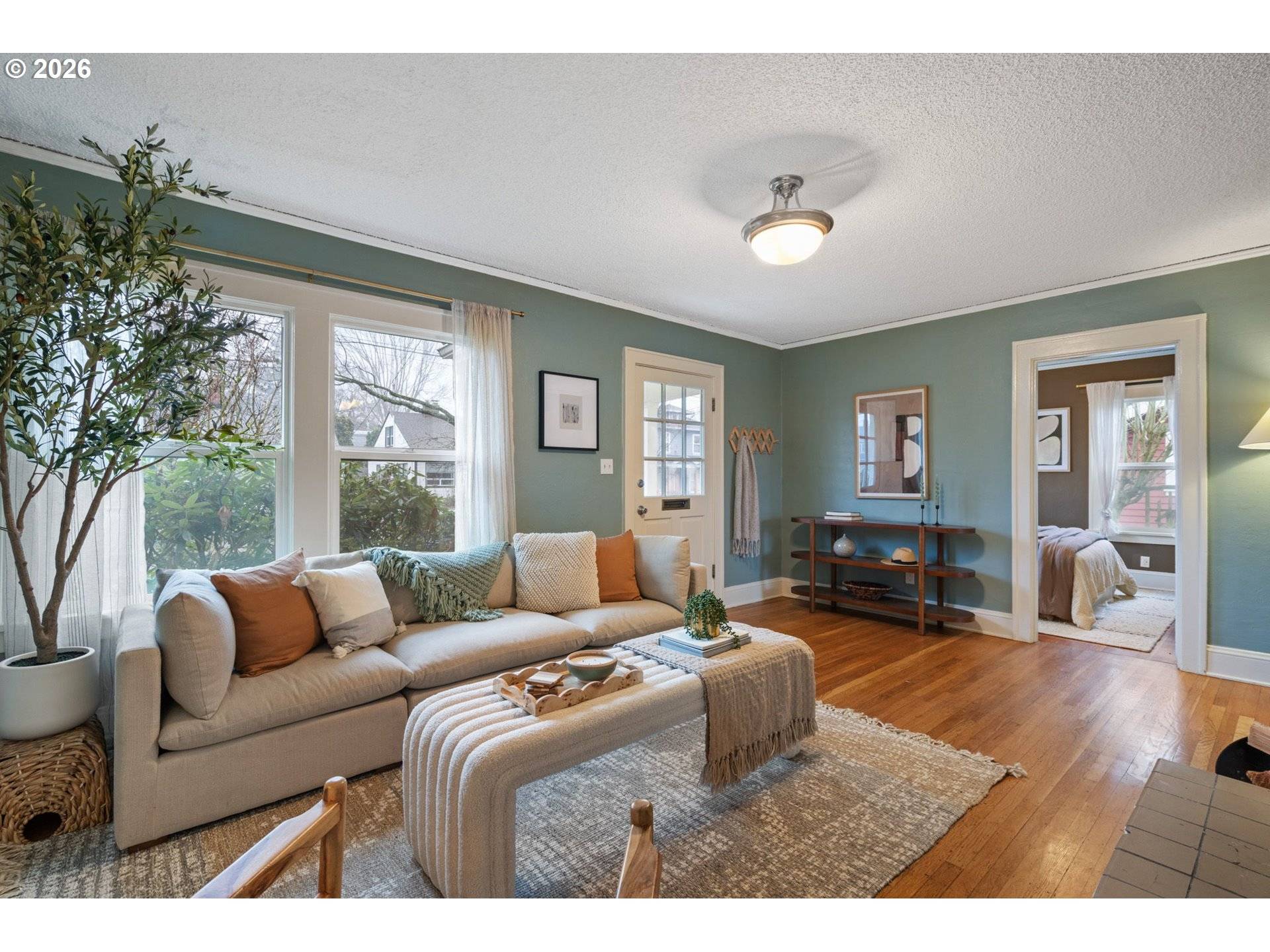 Portland, OR 97202,4224 SE 16TH AVE