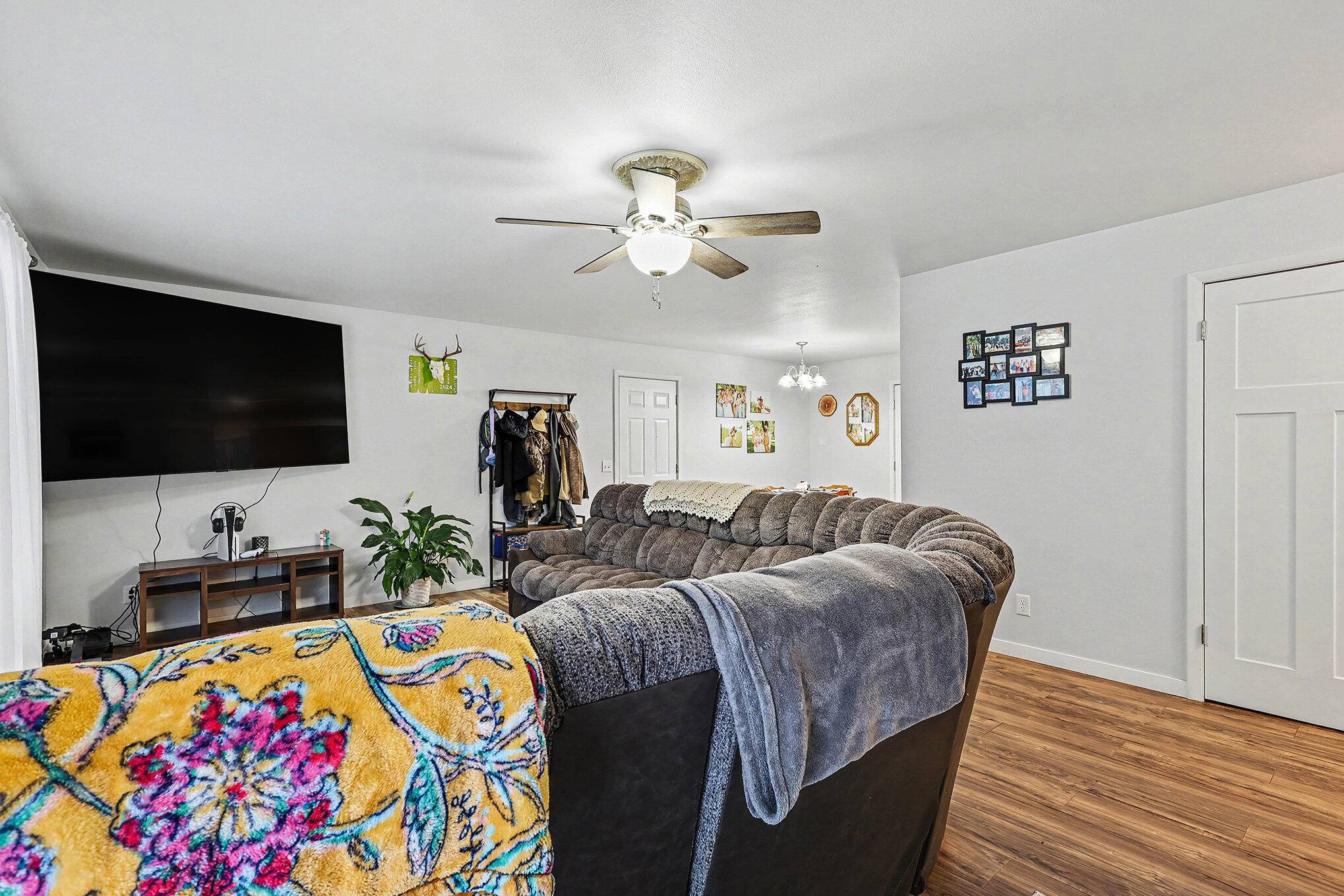 Muskegon, MI 49442,126 S Brooks RD