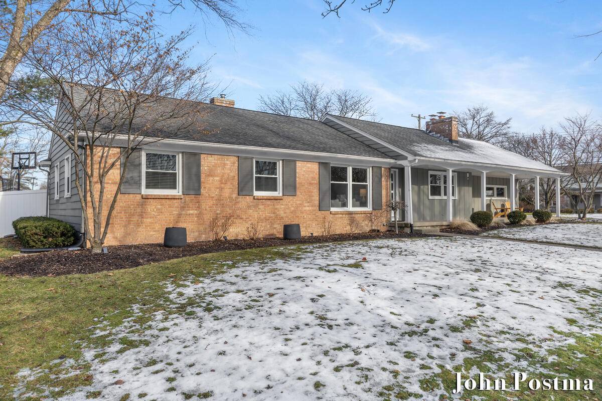 Grand Rapids, MI 49506,1935 Menominee DR SE