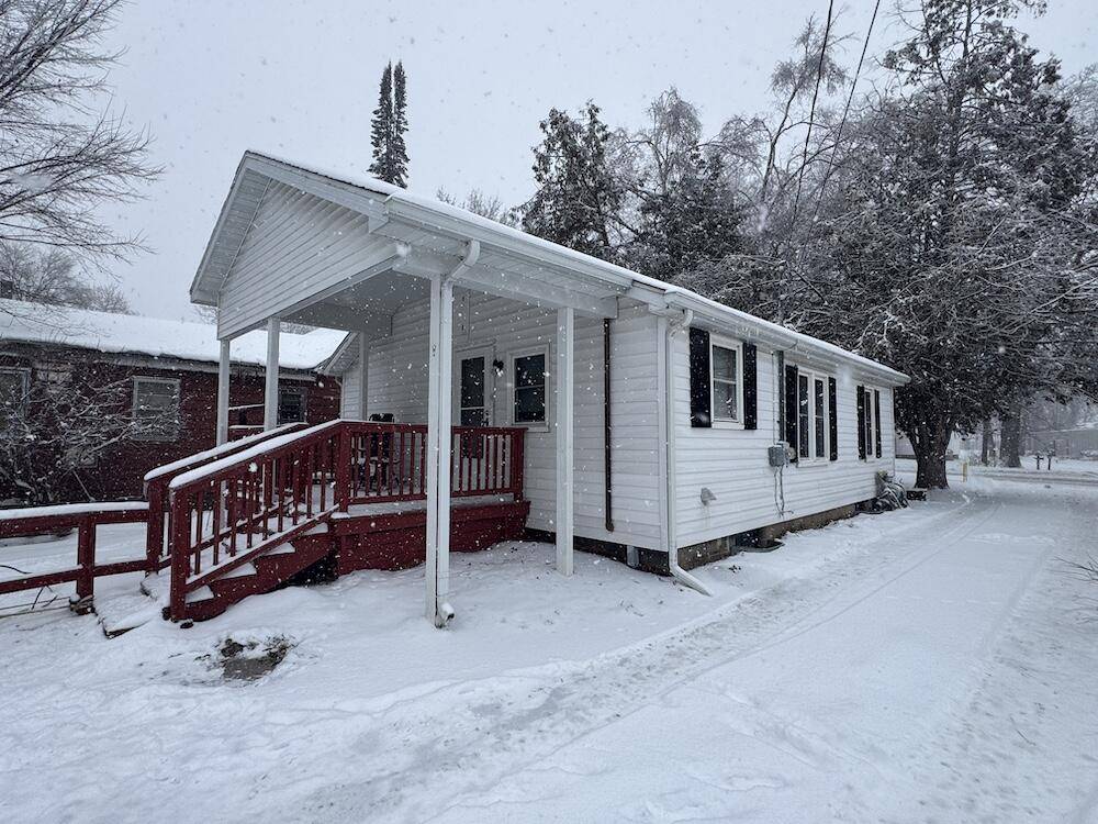 Harrison, MI 48625,190 E Spruce ST