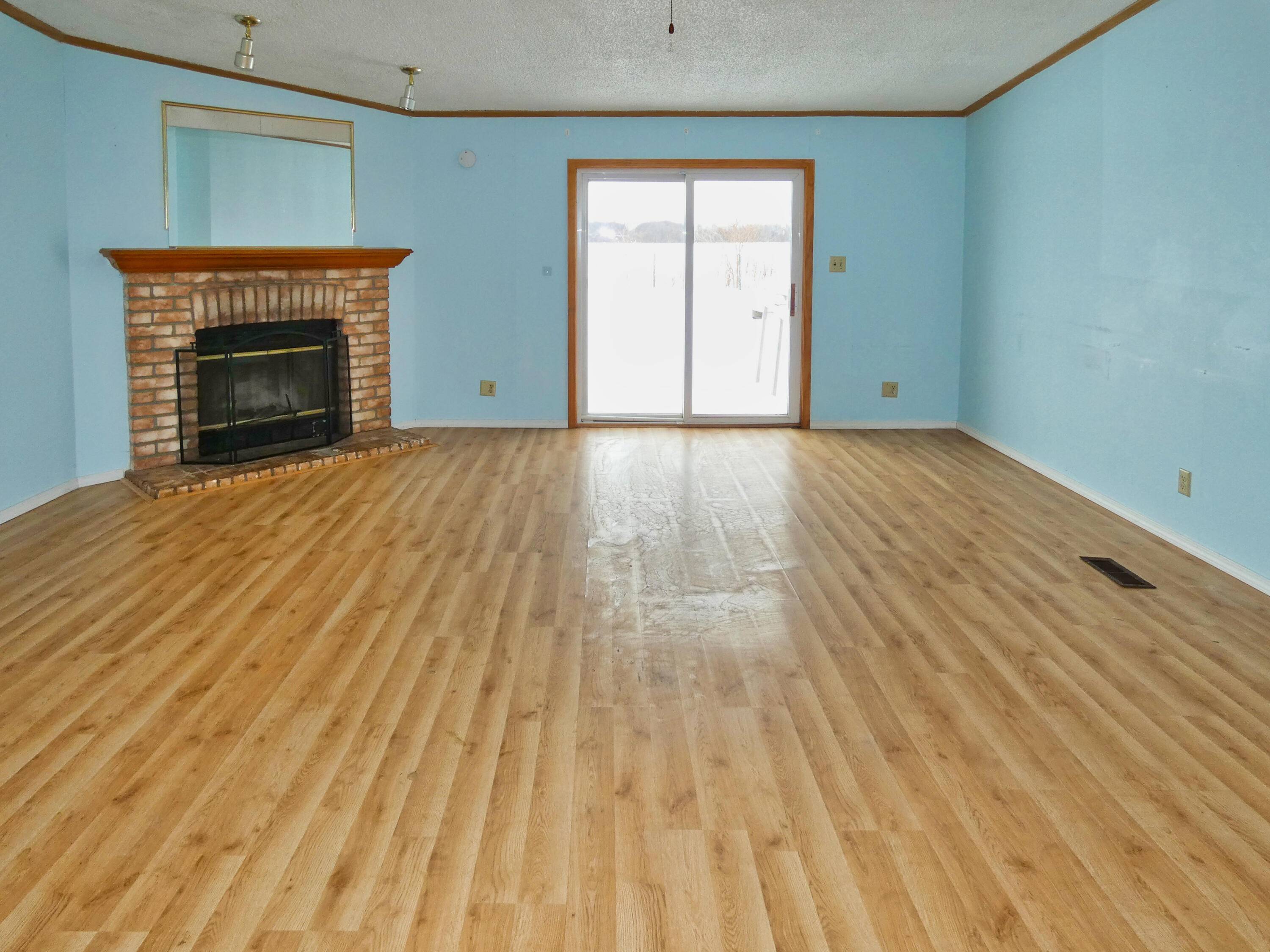 Edwardsburg, MI 49112,23316 N Shore DR