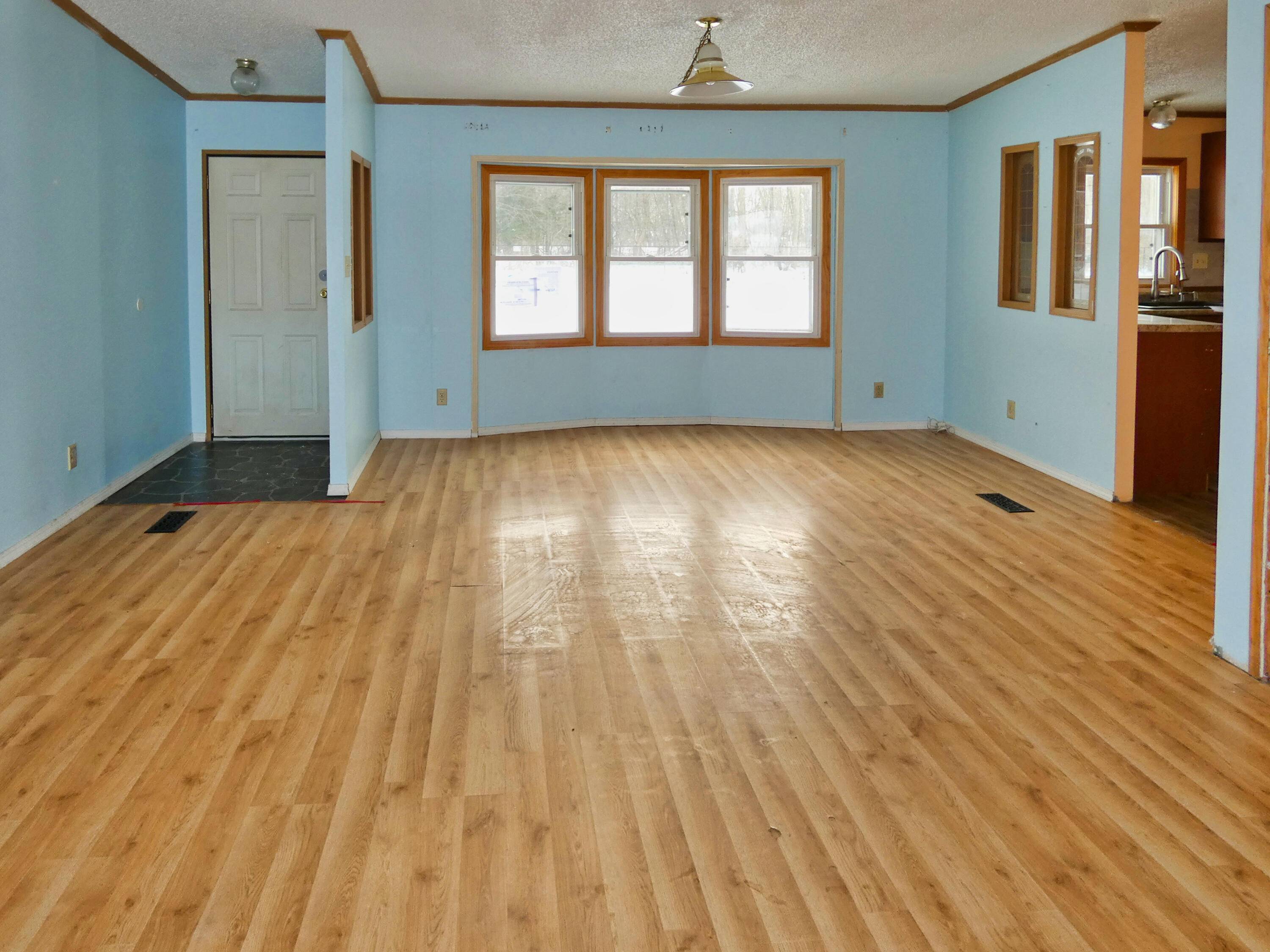 Edwardsburg, MI 49112,23316 N Shore DR