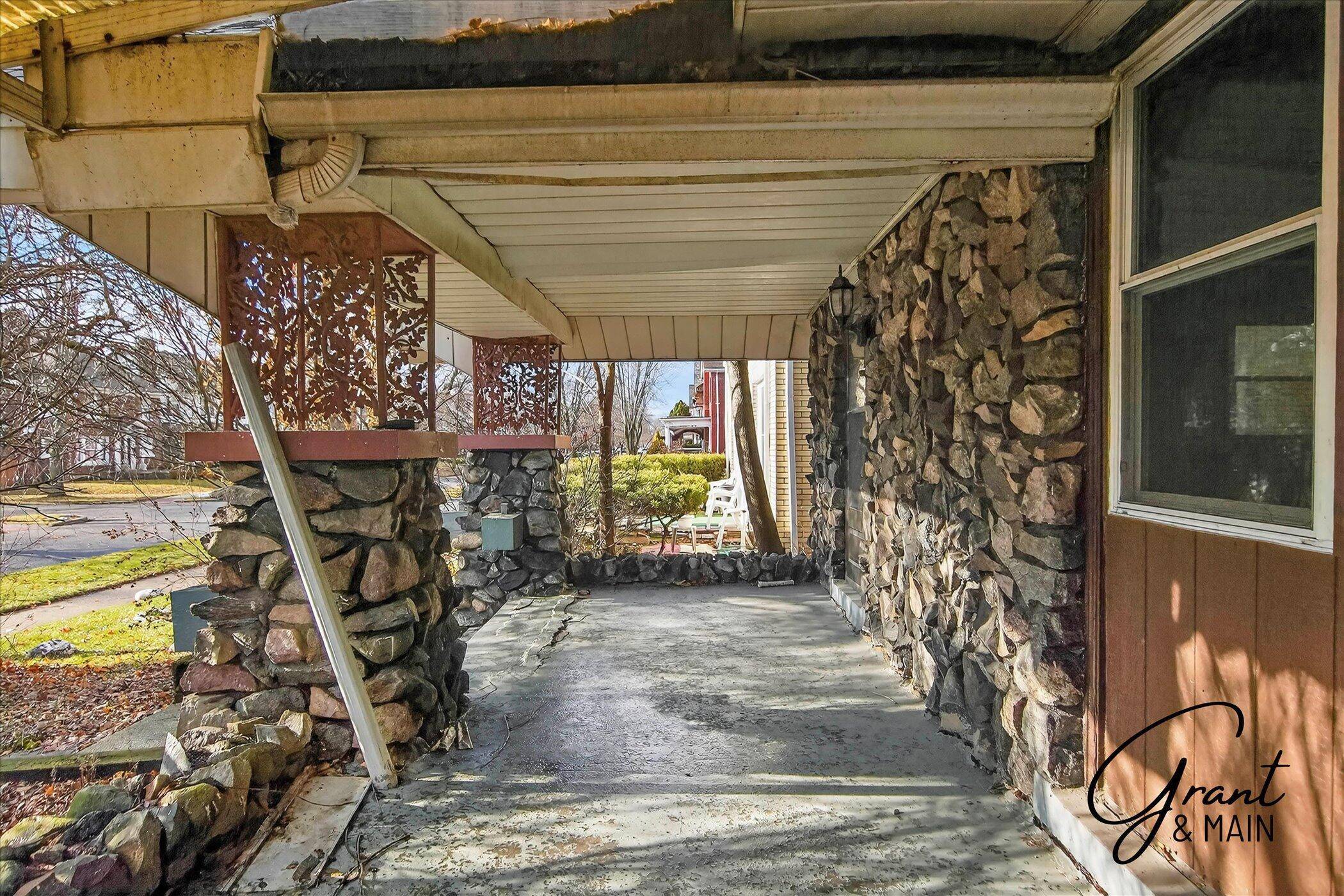 Detroit, MI 48202,1252 Edison ST