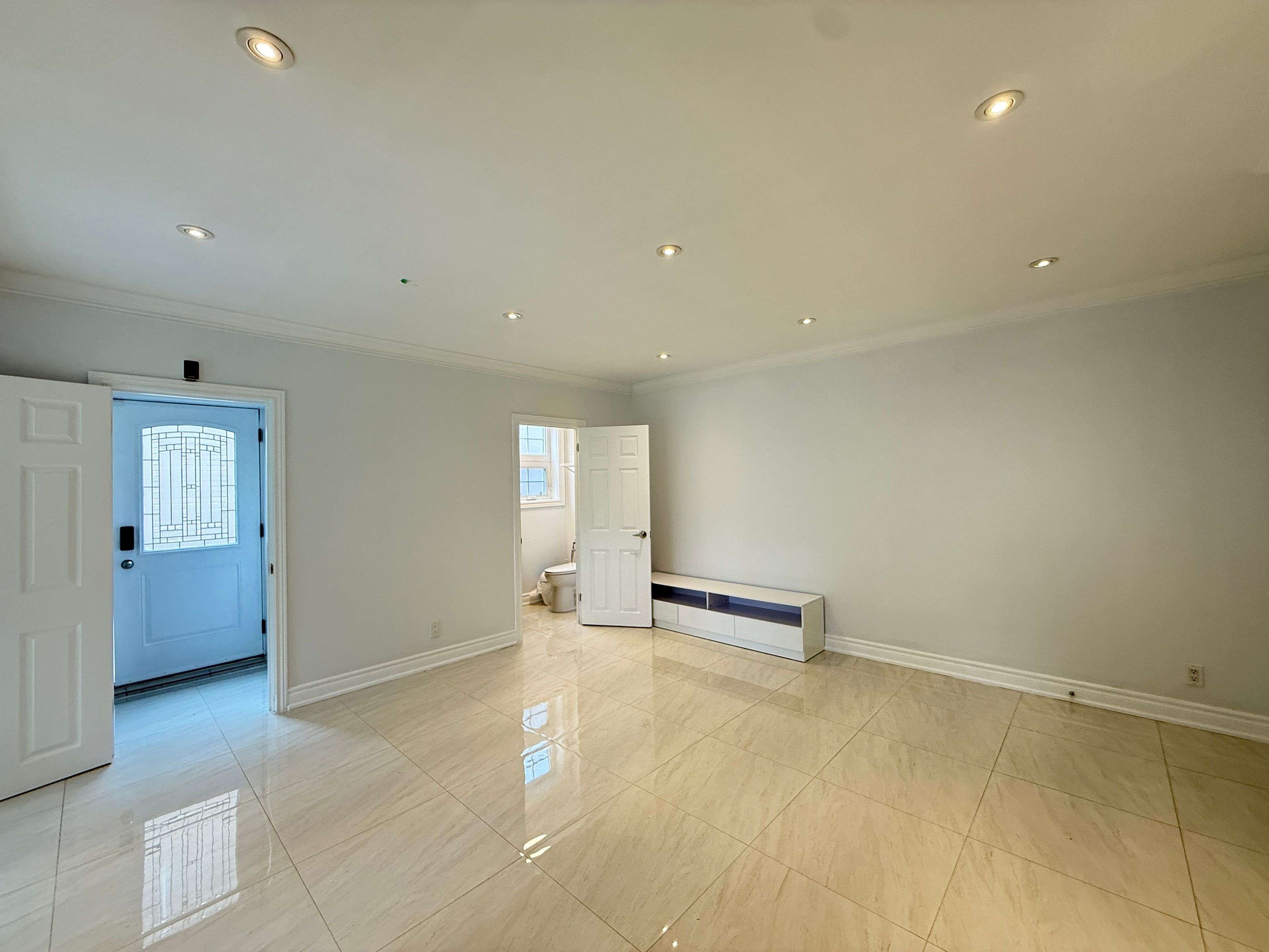 Toronto C15, ON M2J 2N6,3 Alamosa DR #Basement