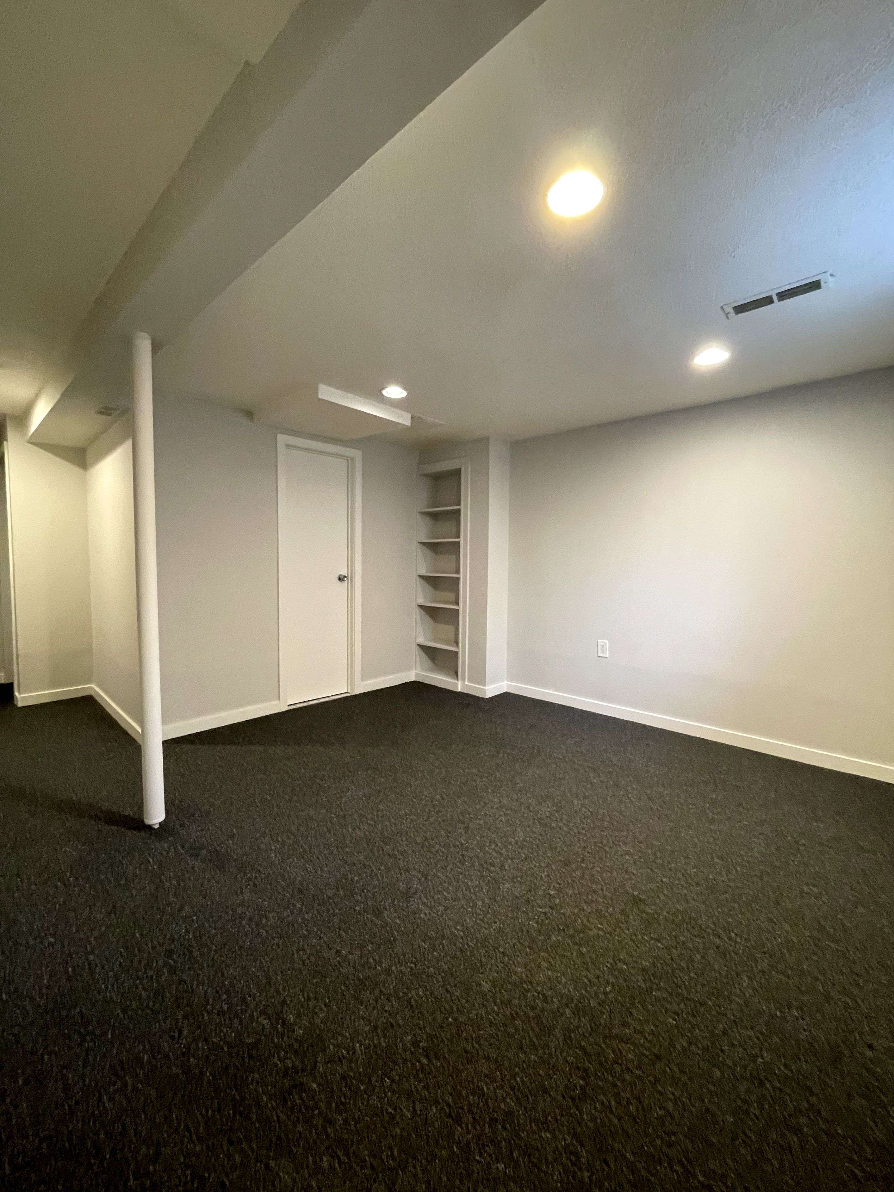 Toronto C15, ON M2H 2E5,304 Cliffwood Rd N/A N #basement unit