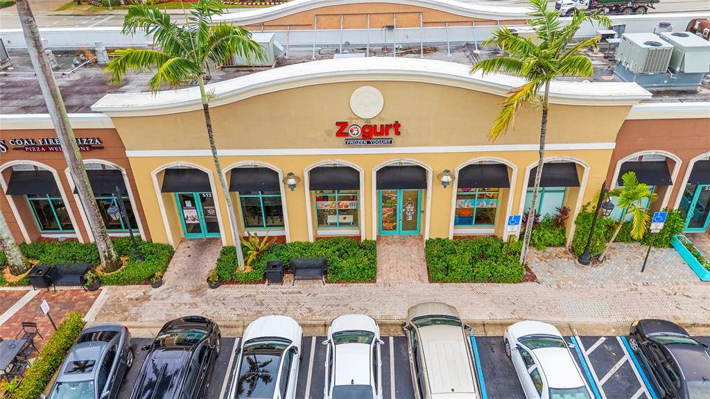 Plantation, FL 33324,518 N Pine Island RD