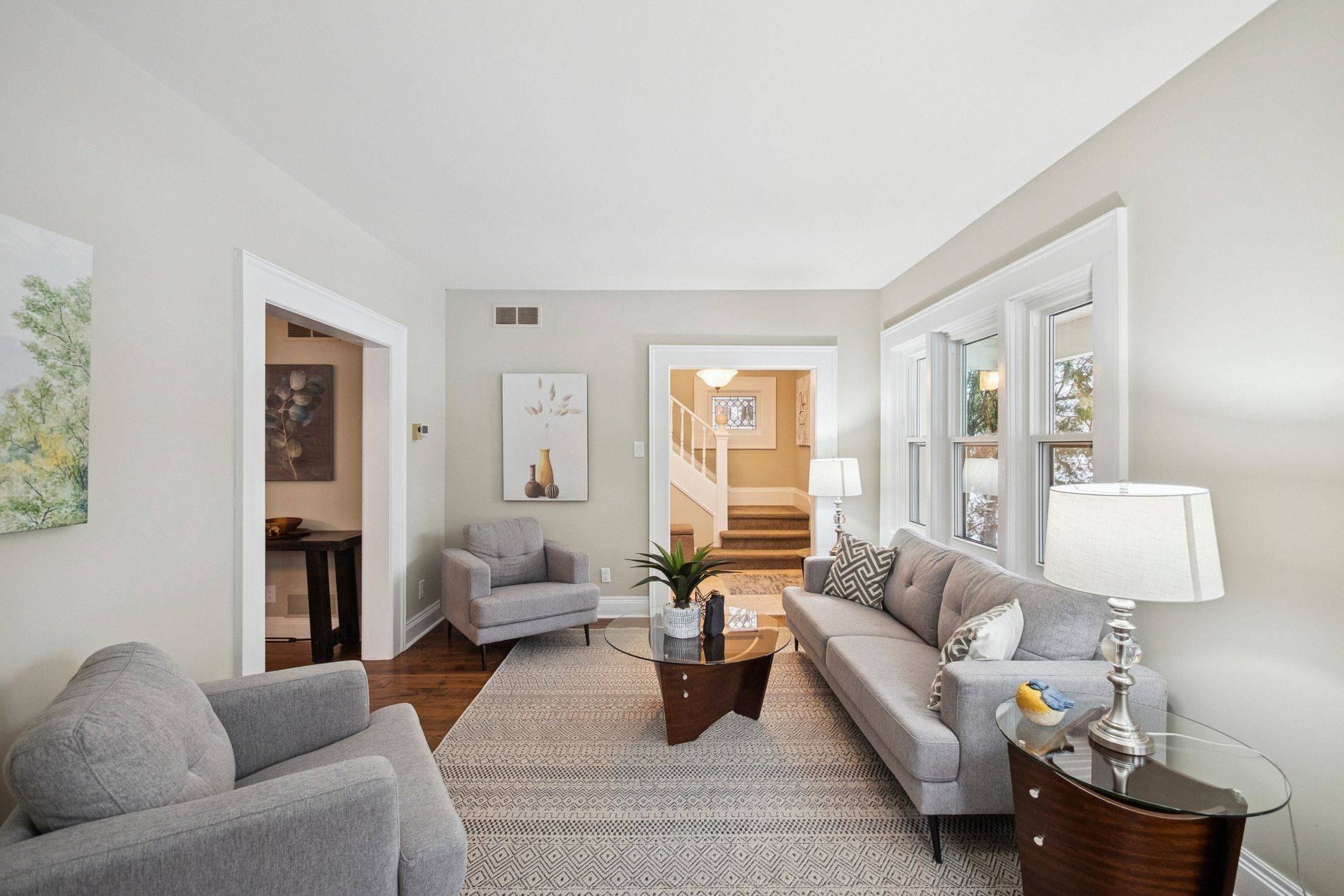 Newmarket, ON L3Y 3V4,334 Prospect ST