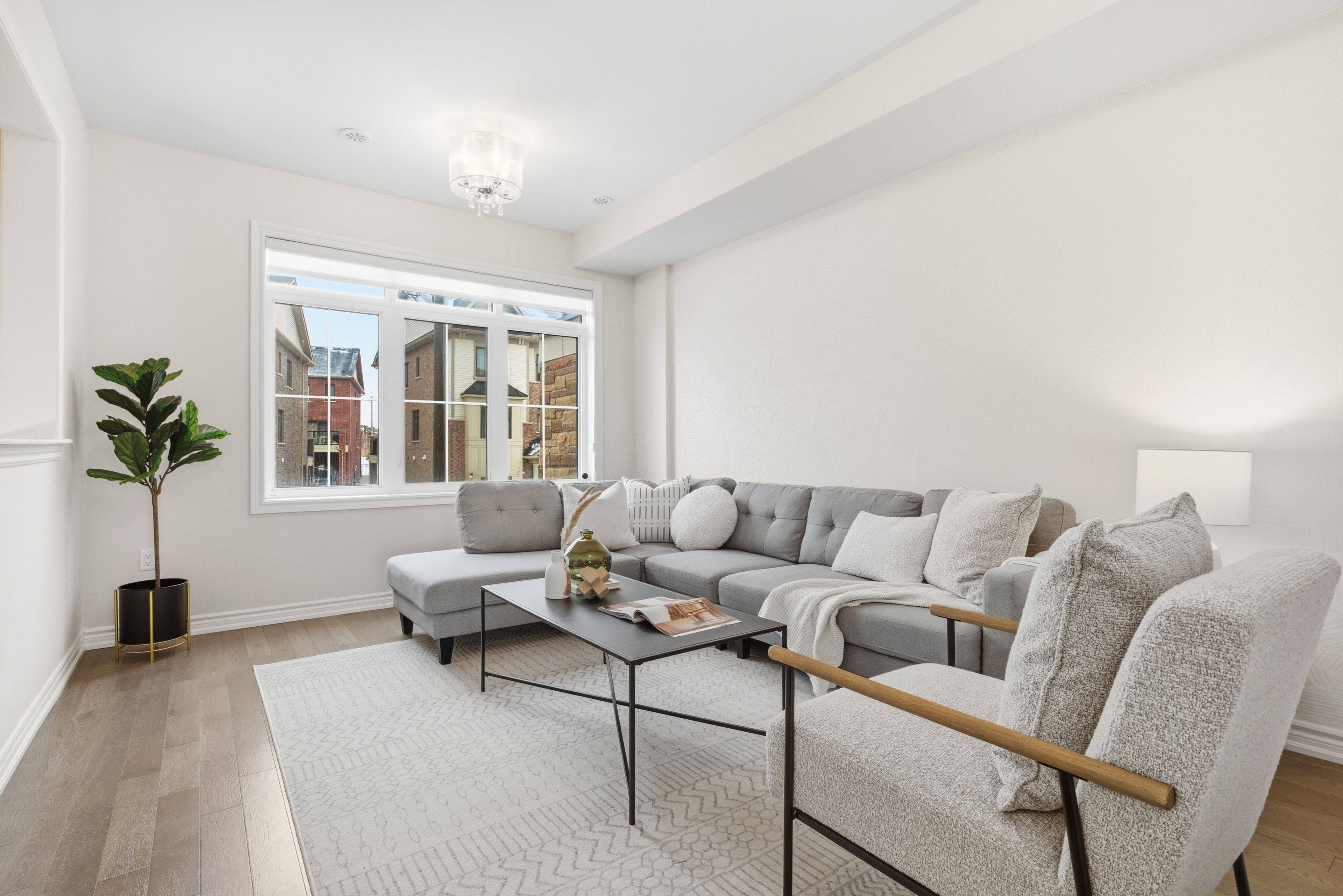 Markham, ON L6C 0Z1,9 Isabella Peach DR