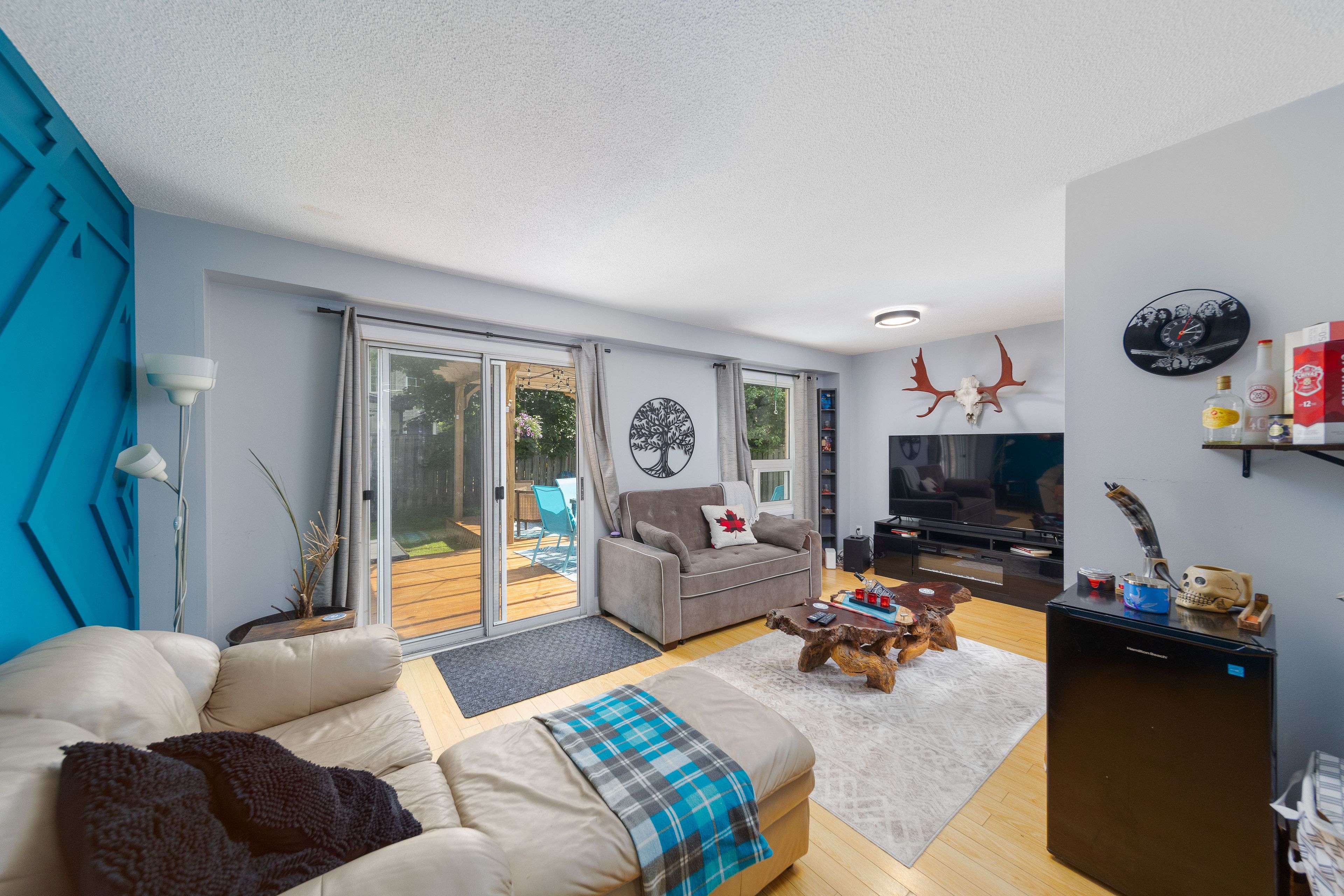 Barrie, ON L4M 6G6,46 Hadden CRES