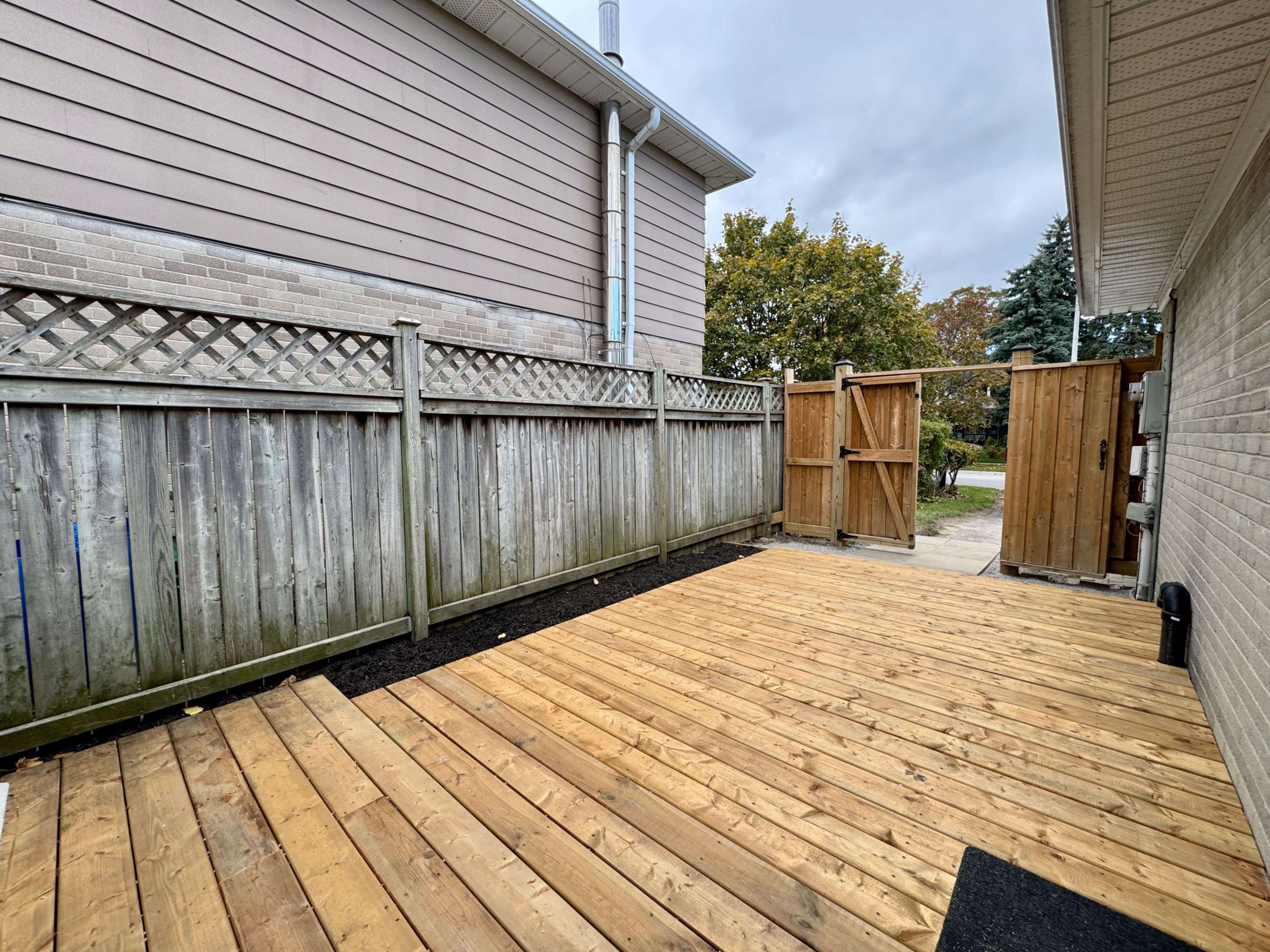 Brampton, ON L6W 1A3,28 Caldwell CRES #Basement