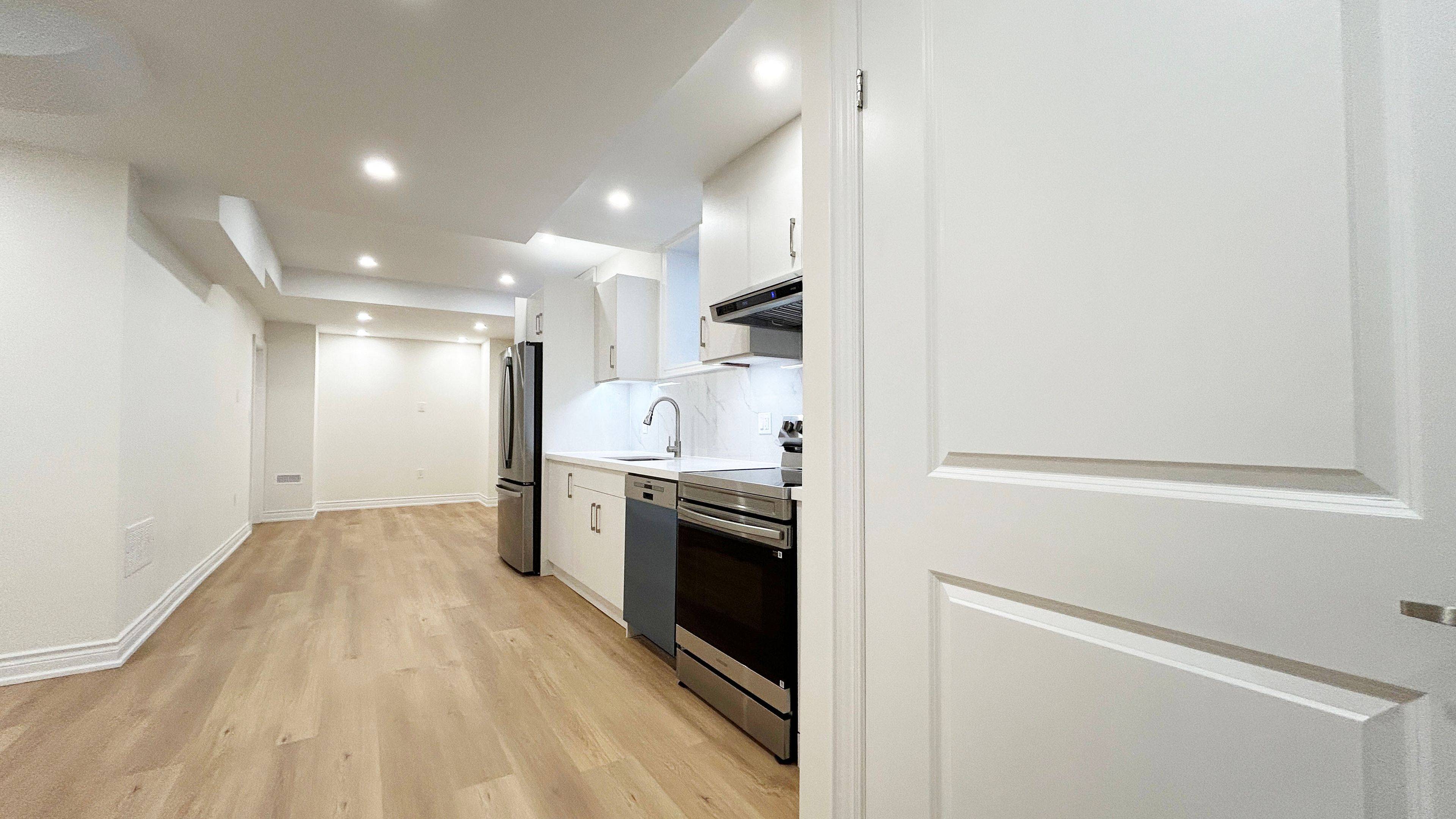 Oakville, ON L6H 0Y7,19 William Crawley WAY