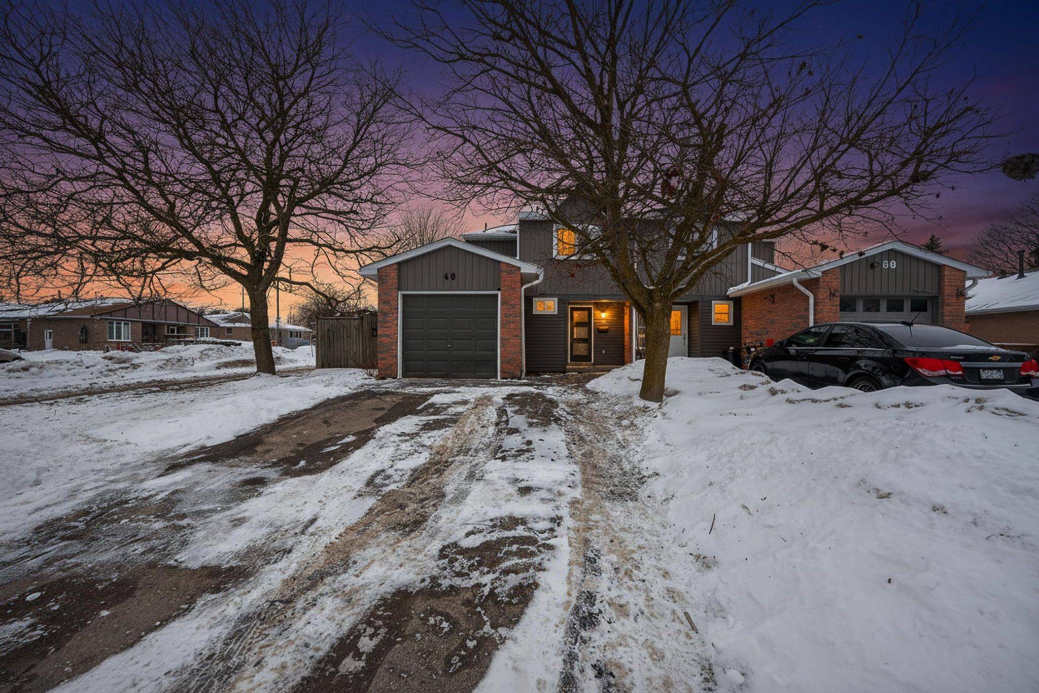 Orangeville, ON L9W 3P7,60 Manor CRES