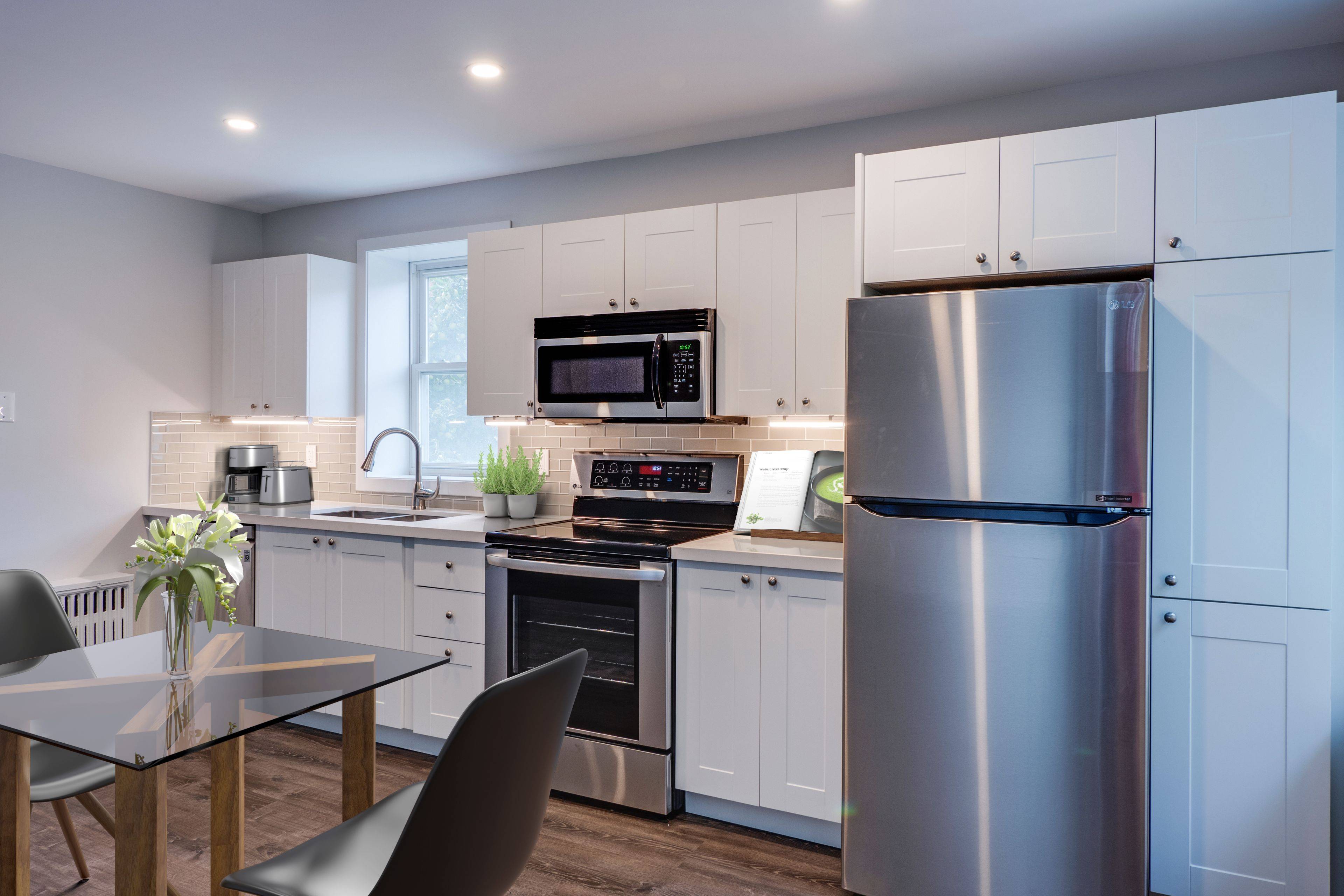 Toronto W08, ON M9A 3B3,18 Anglesey BLVD #302