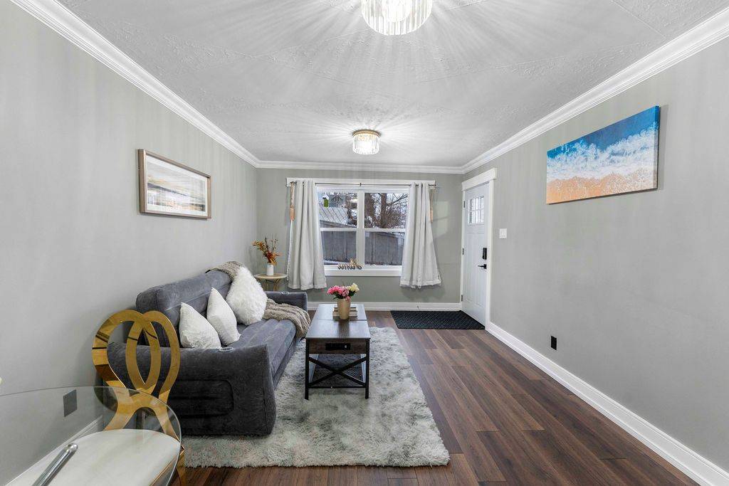 Woodstock, ON N4S 2W2,109 Mill ST