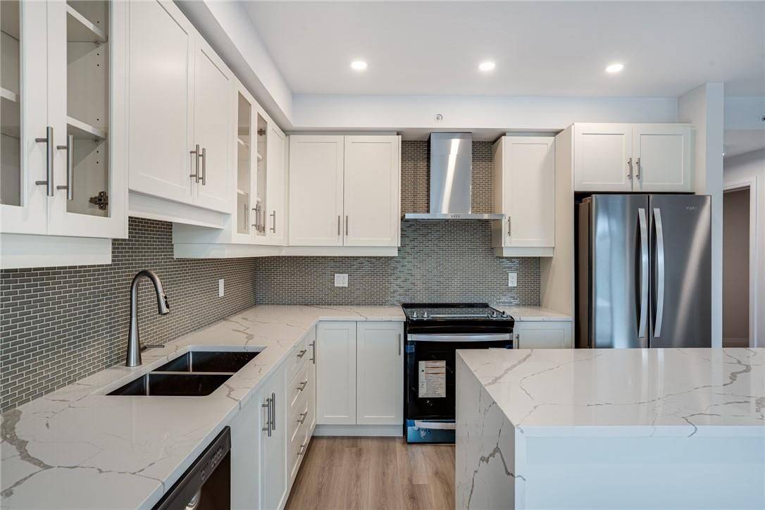 Hamilton, ON L9G 1N4,153 Wilson ST W #307