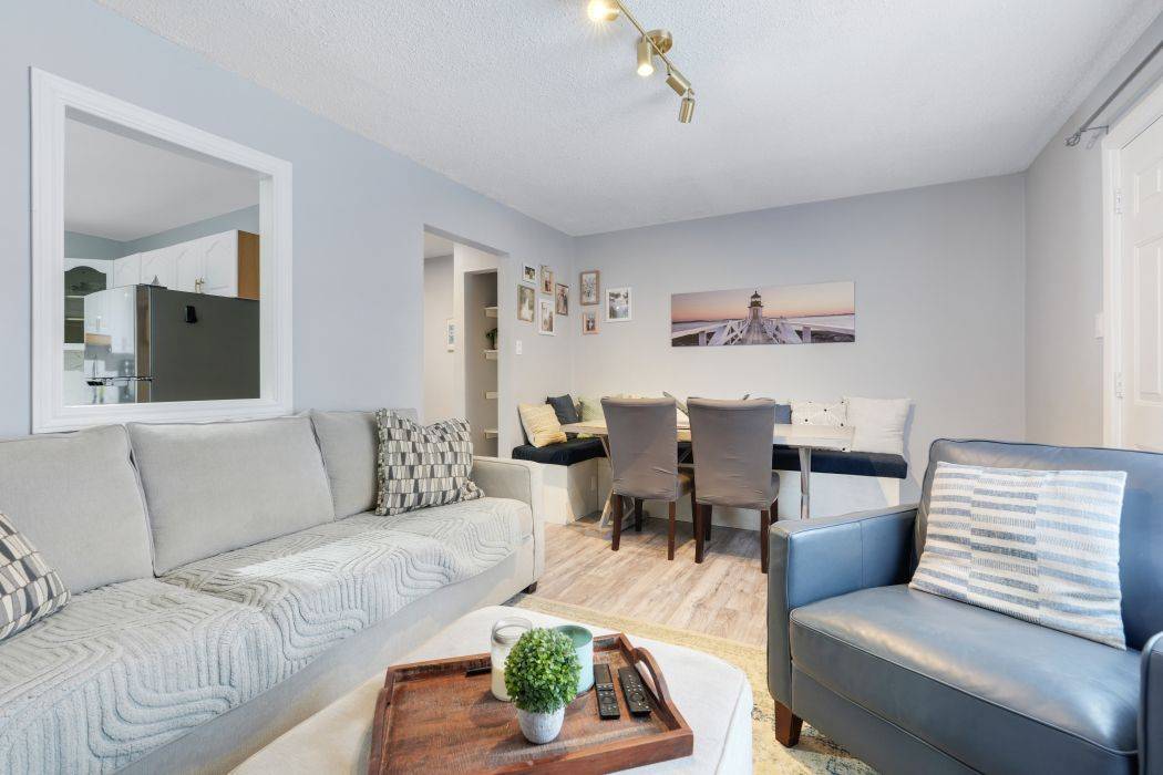 Bells Corners And South To Fallowfield, ON K2H 8M6,52 Alison Korn Private