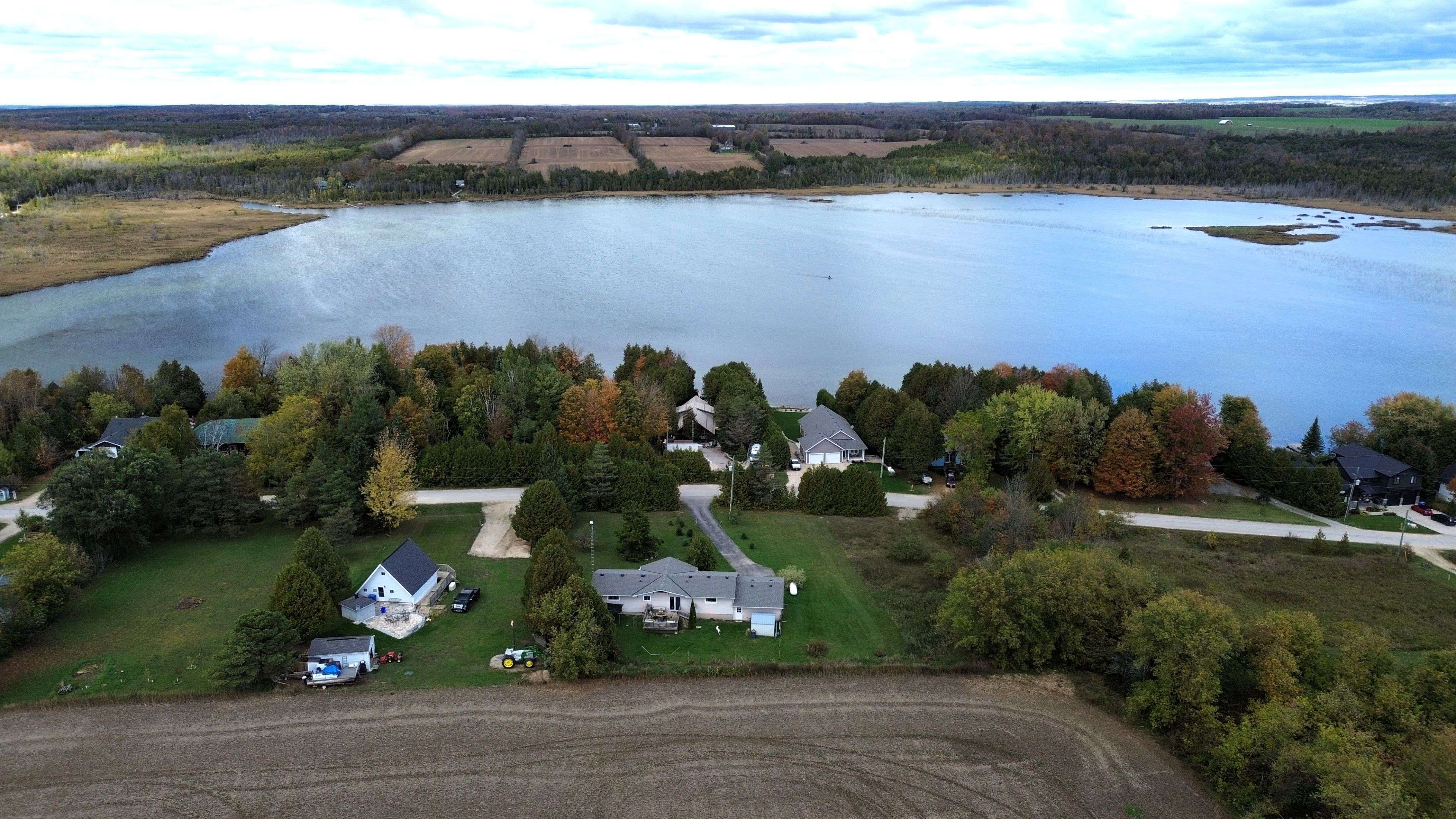 West Grey, ON N0C 1H0,474828 TOWNSEND LAKE RD