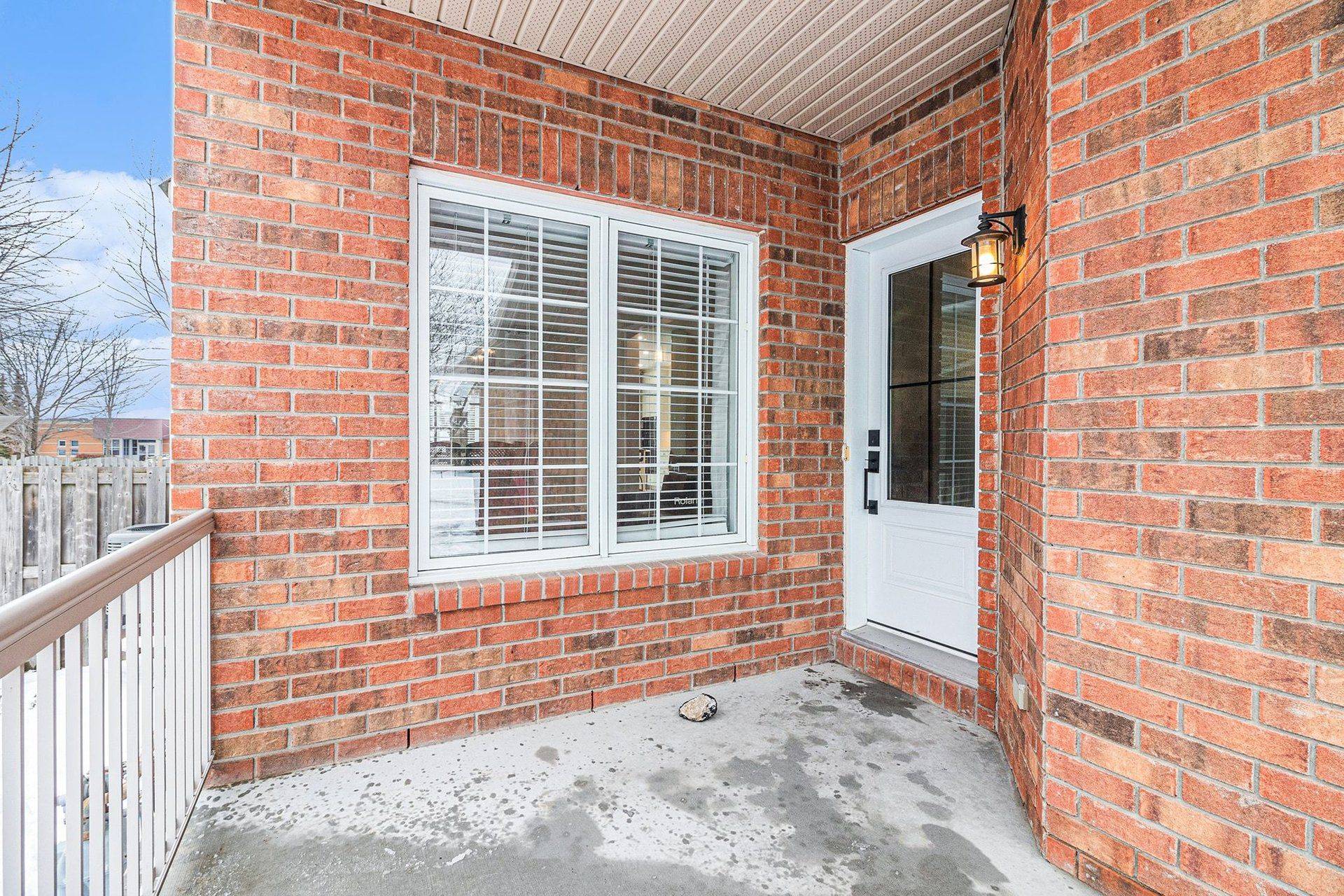 Blossom Park - Airport And Area, ON K1V 1V3,1067 Rocky Harbour CRES