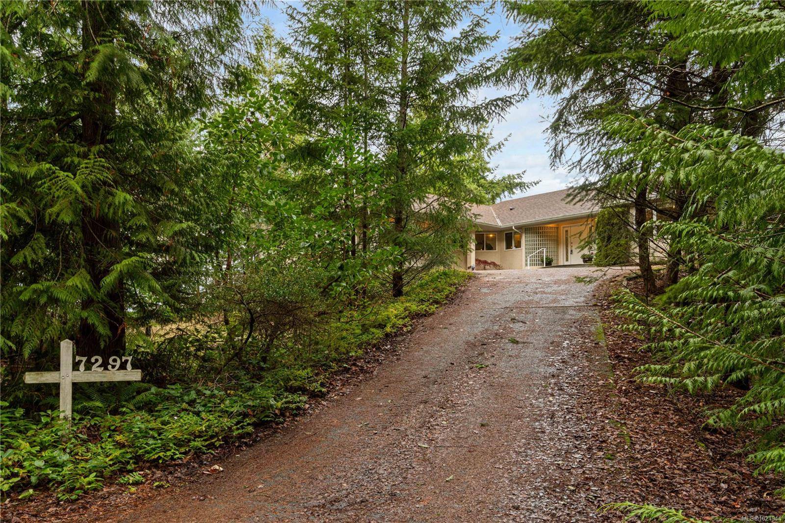 Lantzville, BC V0R 2H0,7297 Aulds Rd