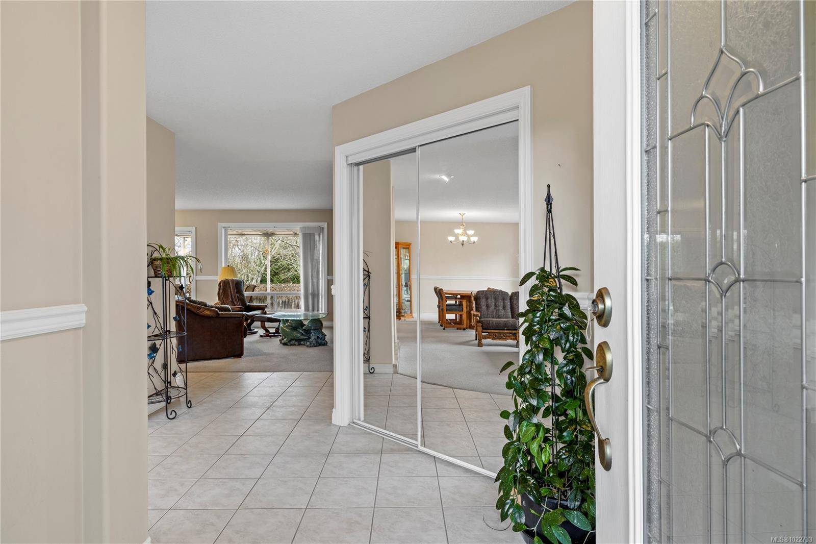 Qualicum Beach, BC V9K 1R7,117 Denman Dr