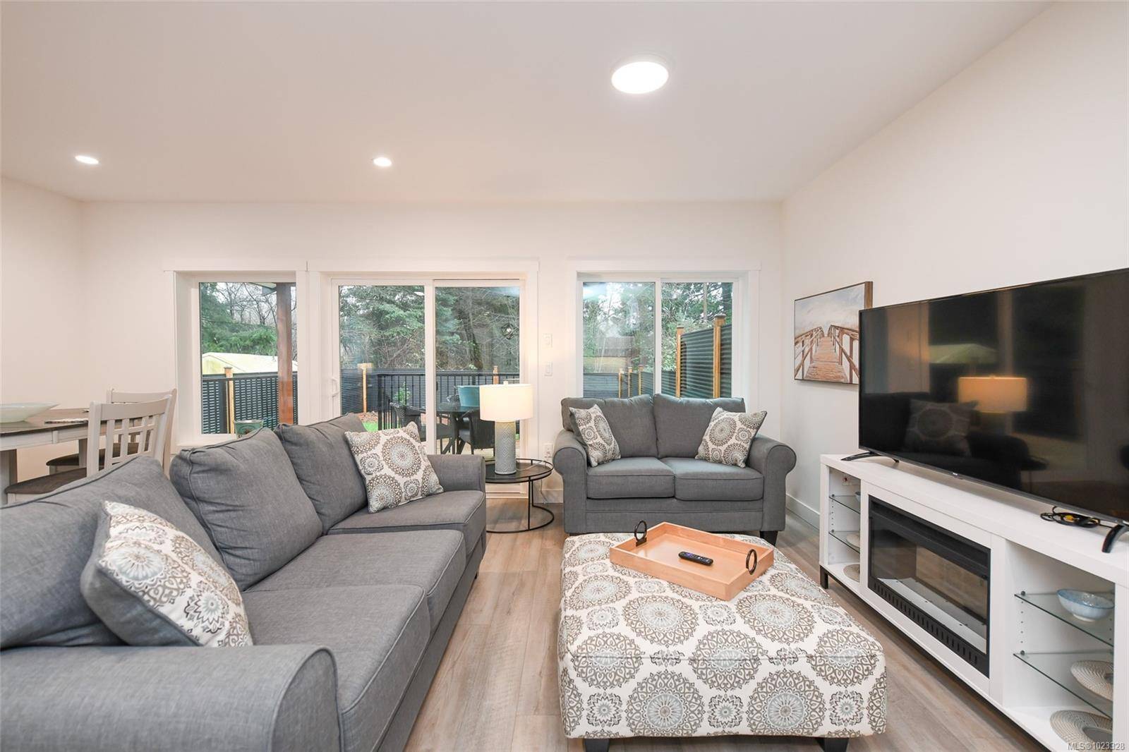 Courtenay, BC V9N 3N6,2155 Cousins Ave #A