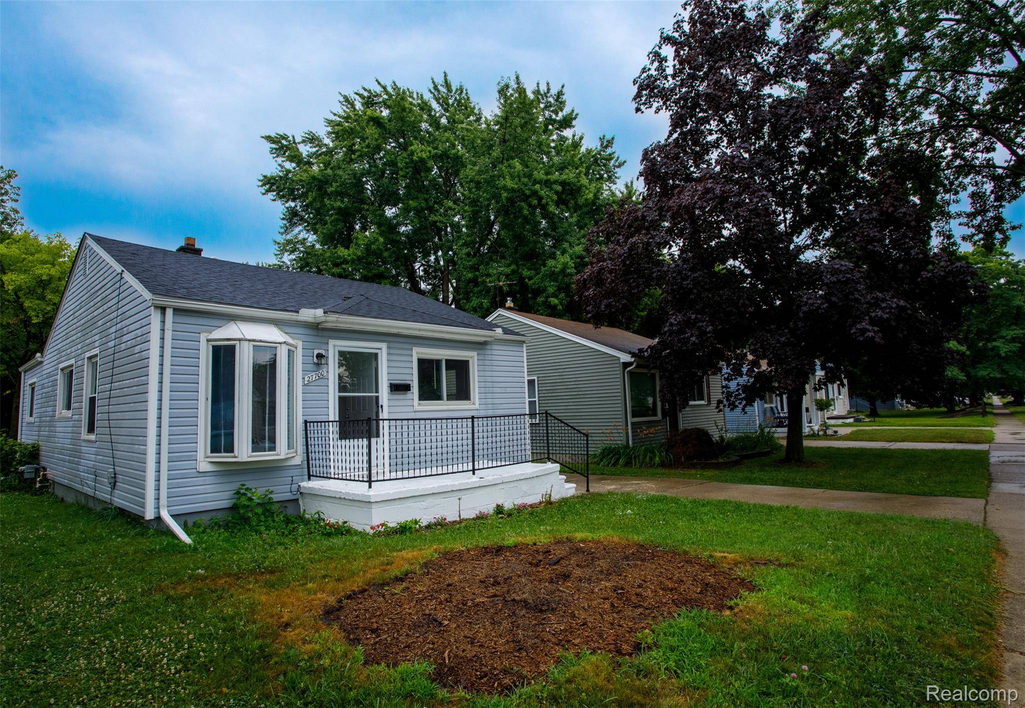 Troy, MI 48071,27700 Dartmouth ST