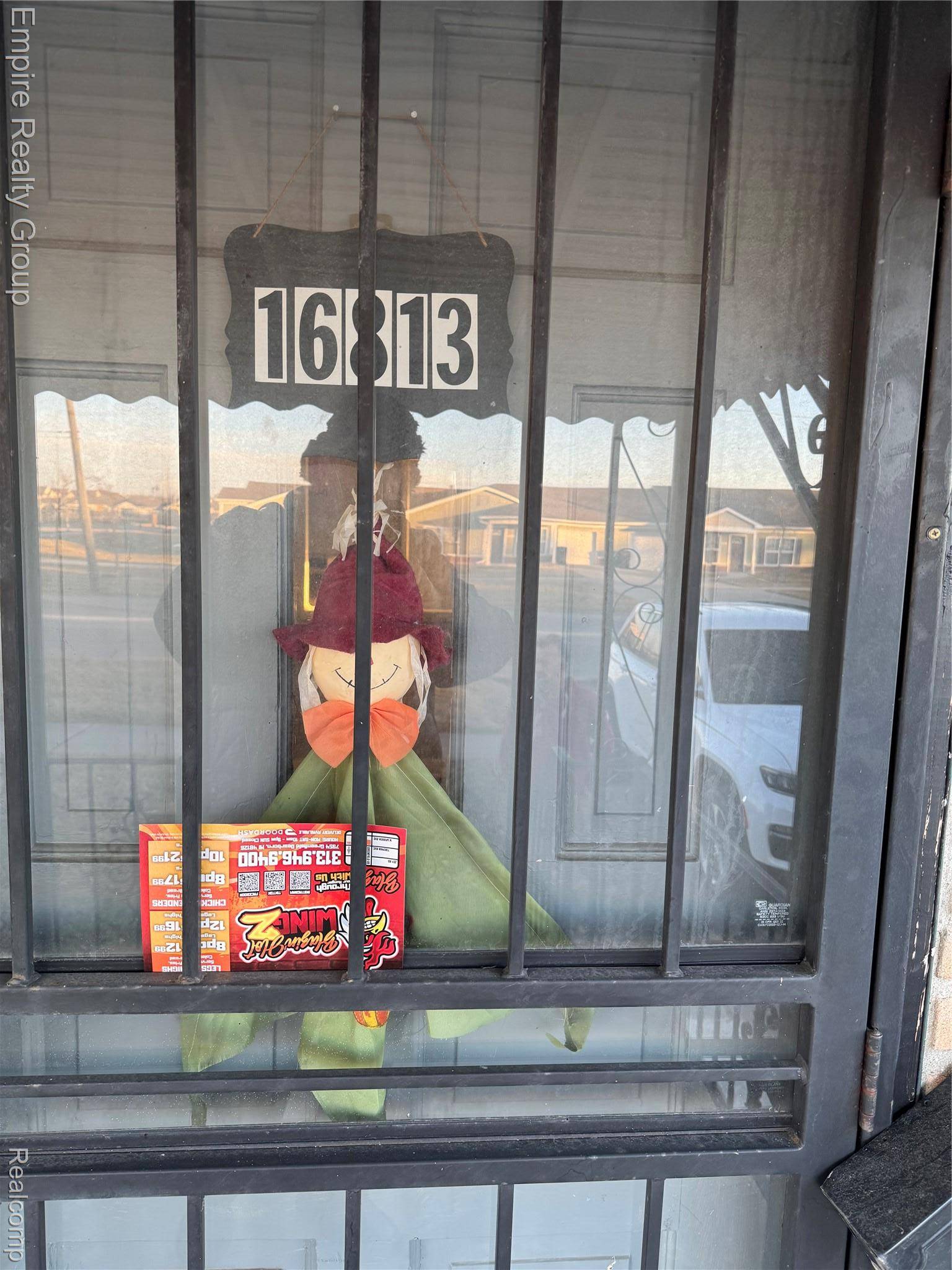 Detroit, MI 48228,16813 Tireman ST