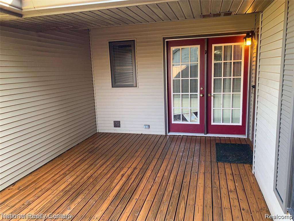 Plymouth, MI 48170,14112 Meadow Hill LN