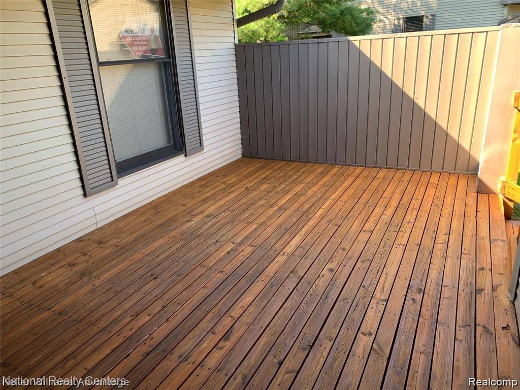 Plymouth, MI 48170,14112 Meadow Hill LN