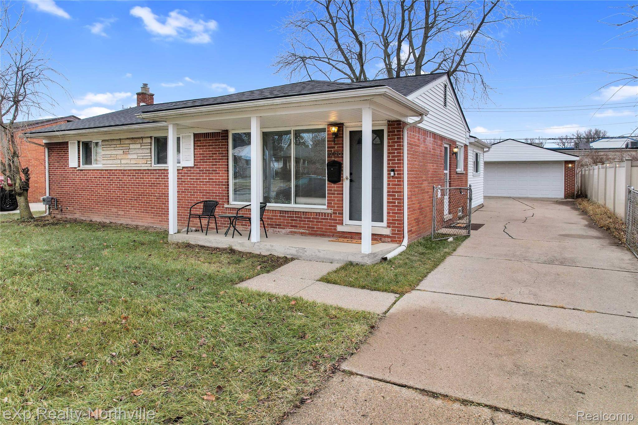 Livonia, MI 48154,31051 Roycroft ST