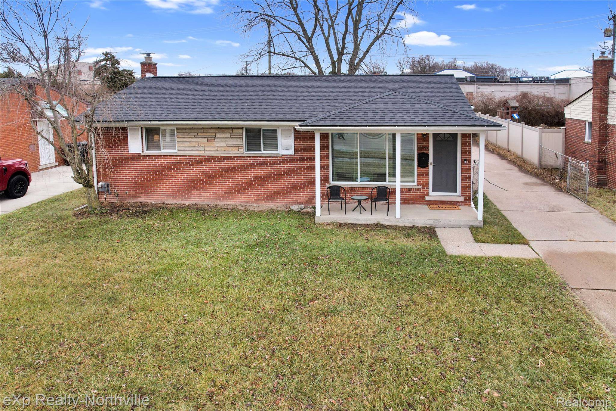 Livonia, MI 48154,31051 Roycroft ST