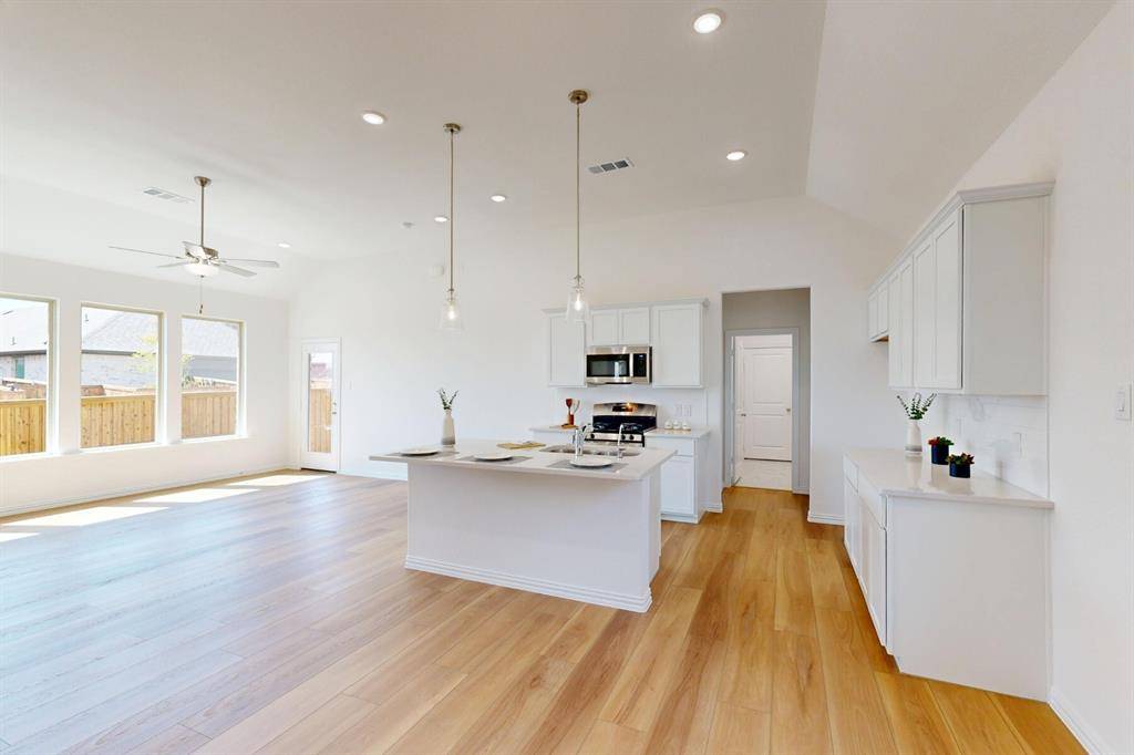 Crowley, TX 76036,1028 Western Hills Drive