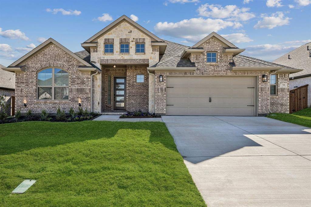 Midlothian, TX 76065,744 Carriage Hill Road