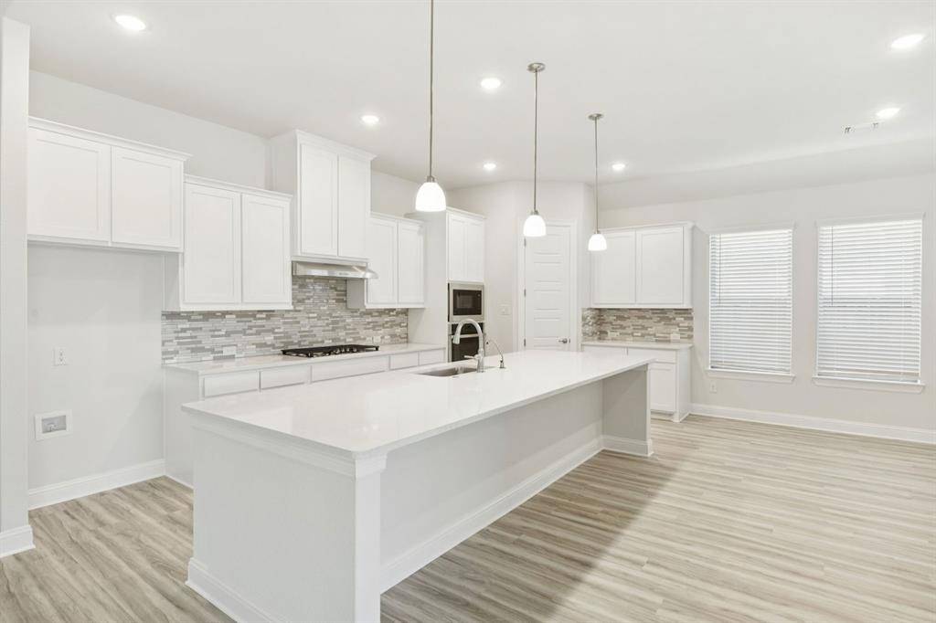 Crowley, TX 76036,1000 Sunflower Street