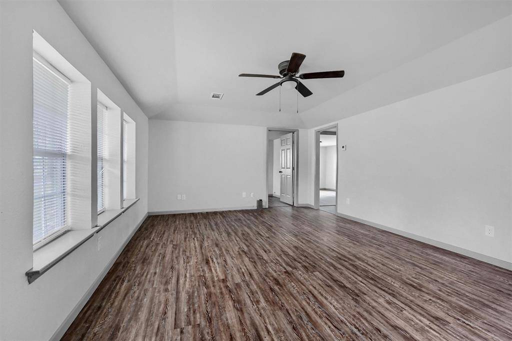 Collinsville, TX 76233,312 Hackney Street