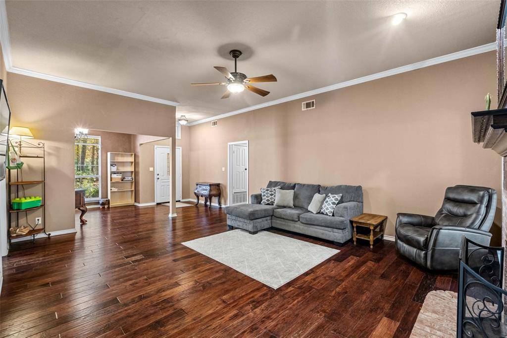 Powderly, TX 75473,248 Butternut Lane