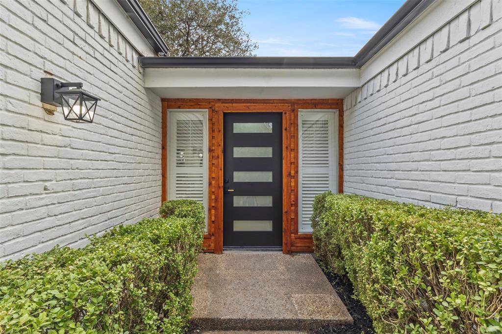 Richardson, TX 75081,1 Spring Valley Court