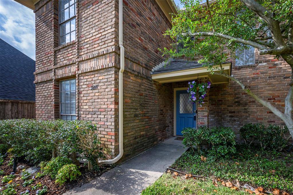 Dallas, TX 75238,9241 Highedge