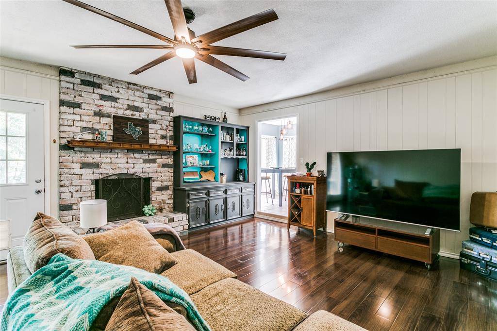 Bedford, TX 76022,1000 Sherwood Drive