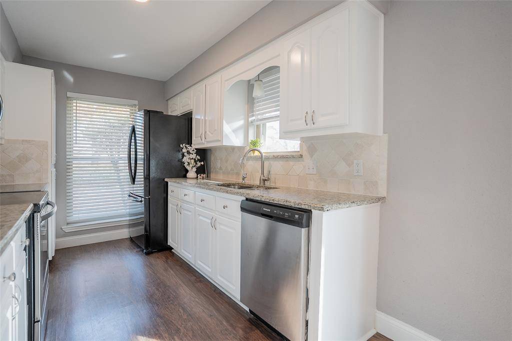 Carrollton, TX 75007,1610 Saint James Drive