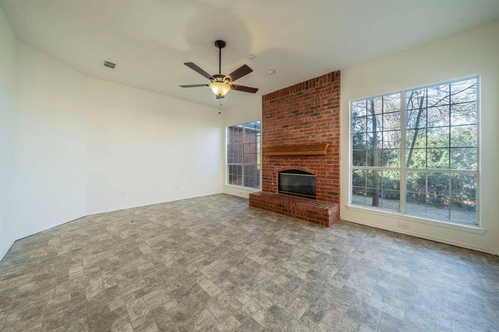 Highland Village, TX 75077,860 Tartan Trail