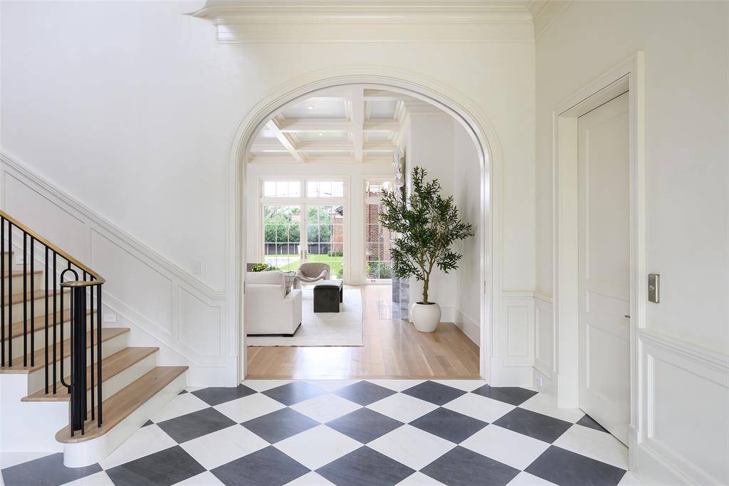 Highland Park, TX 75205,4001 Miramar Avenue