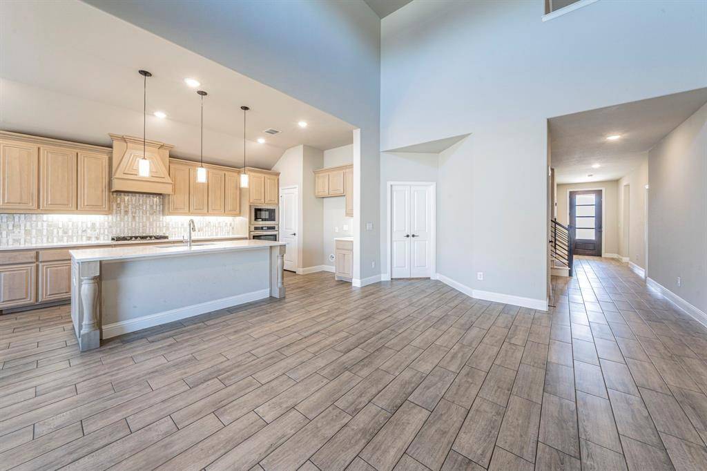 Alvarado, TX 76009,1049 Snowy Owl Drive