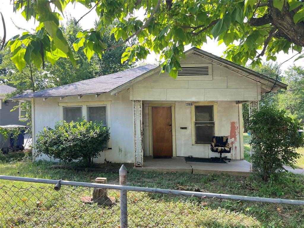 Dallas, TX 75210,4222 Carl Street