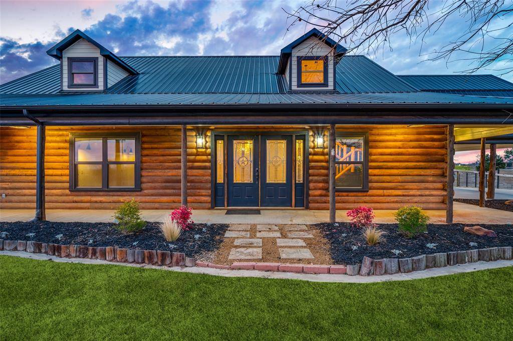 Collinsville, TX 76233,1353 Spring Creek Road