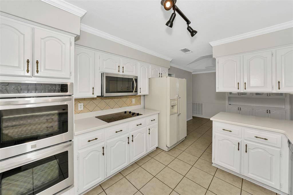 Sherman, TX 75092,1631 Idlewood Drive