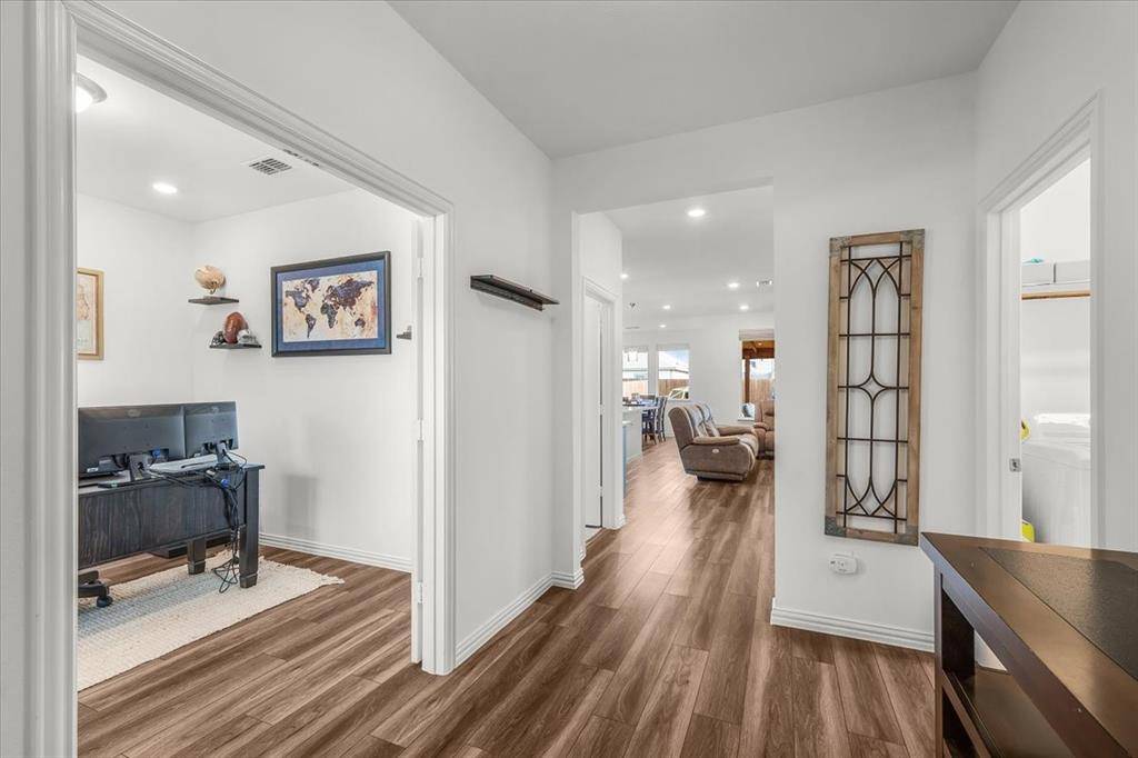 Fort Worth, TX 76052,1632 Pine Valley Drive